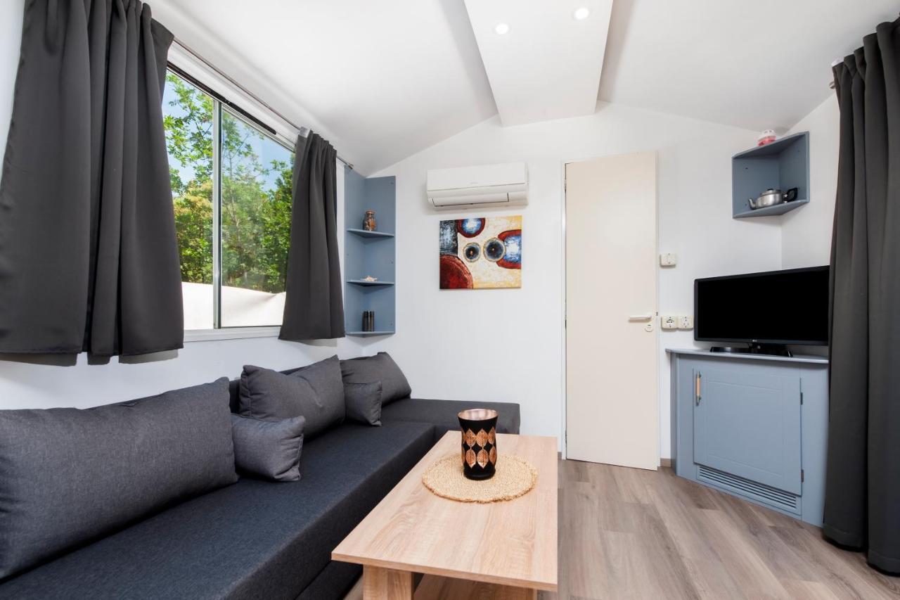 Mobile Homes Camp Green Garden Vestar Rovinj Exterior photo